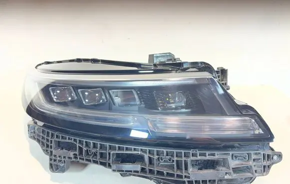 Land Rover Range Rover Sport L461 Headlight/headlamp N9X213W029