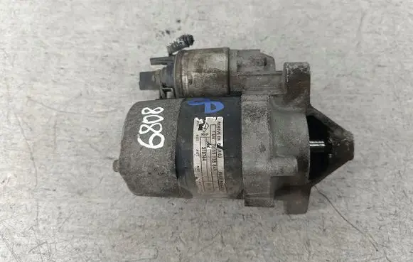 Renault Megane II Starter motor 8200266777CVALEO