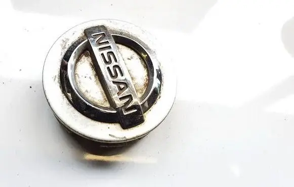 Nissan Note (E11) Original wheel cap 40342av610