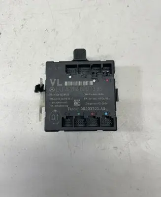Mercedes-Benz C W204 Door control unit/module A2048208126 A2044421232 A2048207385