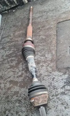 Volvo XC70 Front driveshaft P31367550