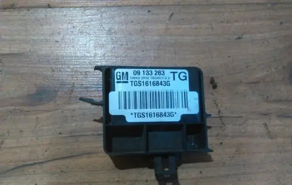Opel Zafira A Airbag deployment crash/impact sensor 09133263 tgs1616843g