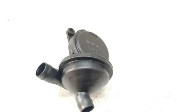 BMW 3 E90 E91 Oil breather separator 7503519