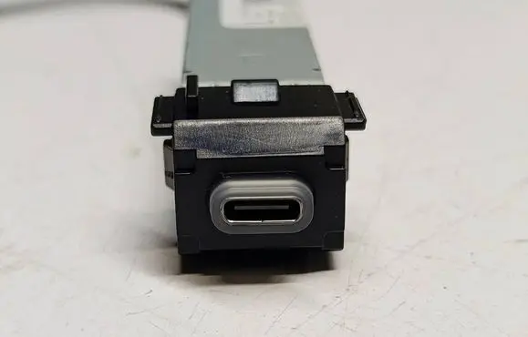 Toyota Yaris XP210 USB socket connector 8553248030S3 8553248030 0206