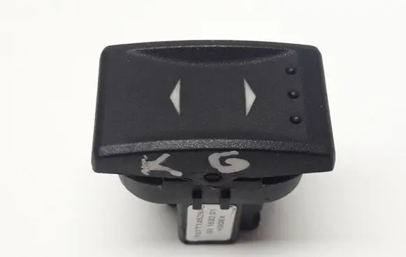 Ford Mondeo Mk III Electric window control switch 1S7T14529AB 03163201