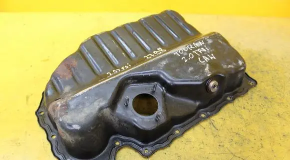 Oil sump