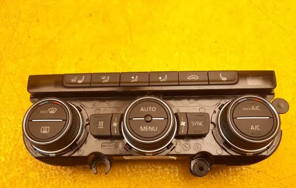 Volkswagen Golf Sportsvan Climate control unit 5G1907044N