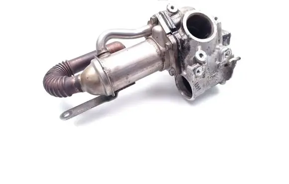 Nissan Qashqai EGR valve 147352070R