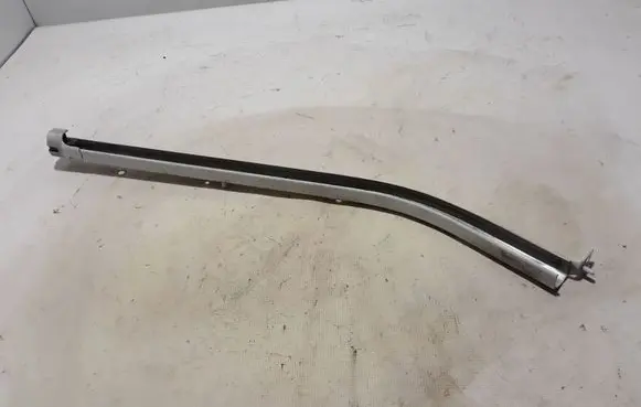 Mercedes-Benz Citan W415 Sliding door middle roller runner 8200497622
