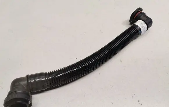 Porsche 718 Cayman 982 982c Oil fill pipe 0PB115307