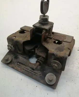 Ford Transit Engine bonnet/hood lock/catch YC1516774AG