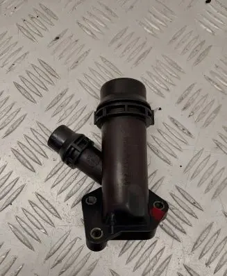 BMW 5 E60 E61 Engine coolant pipe/hose 11122247
