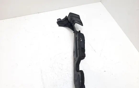 Intercooler air guide/duct channel