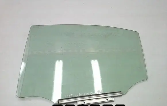 Lexus IS 220D-250-350 Front door window glass four-door 43r-005834