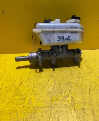 Skoda Fabia Mk2 (5J) Master brake cylinder 