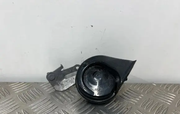 Audi A4 S4 B9 8W Horn signal 8W0951221 8W6951230