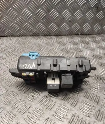 Volvo S40, V40 Fuse box set 30807050