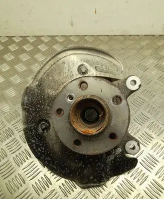 BMW X2 F39 Front wheel hub 6876854