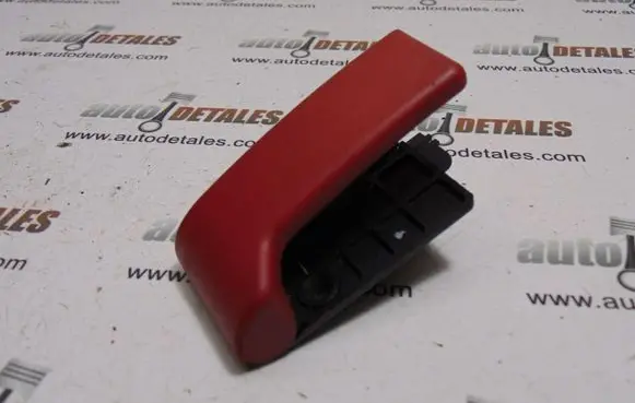 Mercedes-Benz A W169 Engine bonnet (hood) release handle