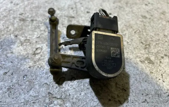 Rear air suspension level height sensor