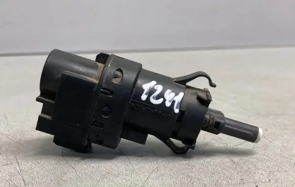 Ford Focus Brake pedal sensor switch 3M5T13480AB