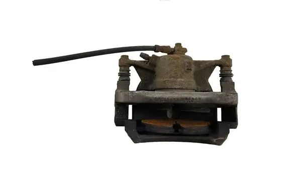 Volkswagen PASSAT B8 Front brake caliper 6798F