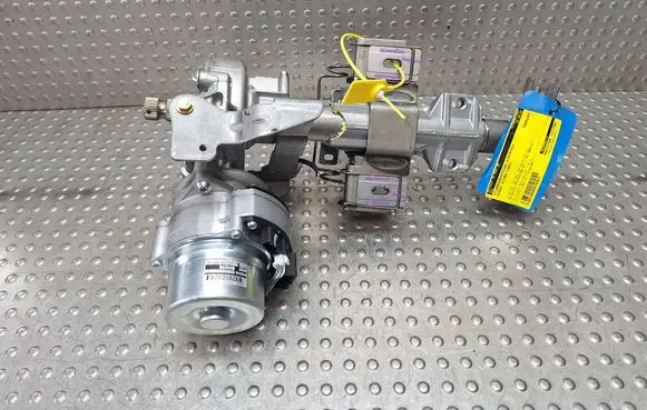 Suzuki SX4 S-Cross Electric power steering pump 31390-65T01