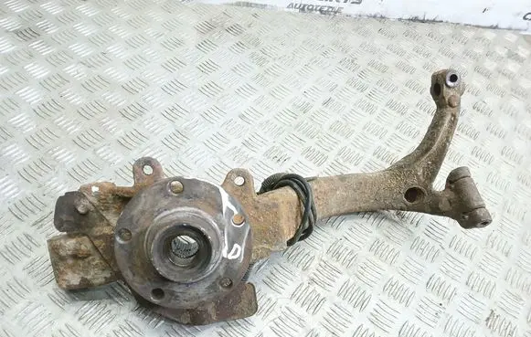 Volkswagen PASSAT B5 Front wheel hub spindle knuckle