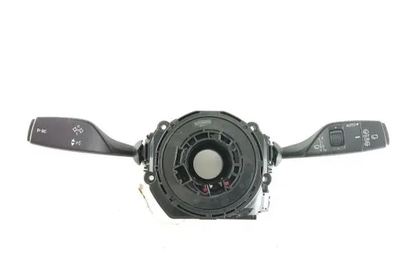 BMW 2 F46 Wiper turn signal indicator stalk/switch 9368599 9320136