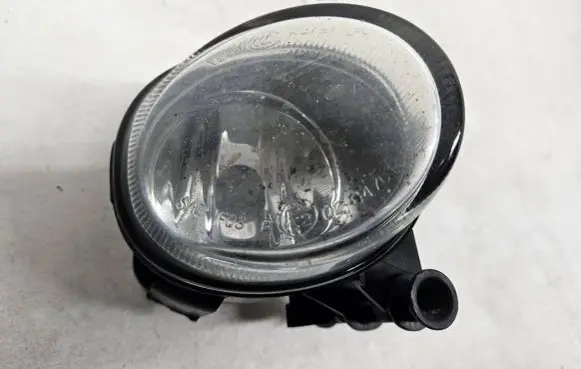 Audi A5 8T 8F Front fog light 8T0941700 89205122 WTRR810