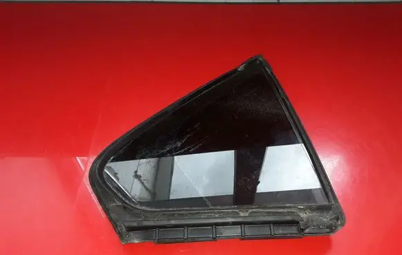 Honda Accord Rear vent window glass 73441TL0