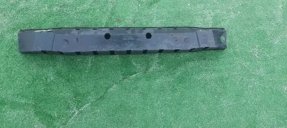 Volvo V70 Front bumper mounting bracket 30763391