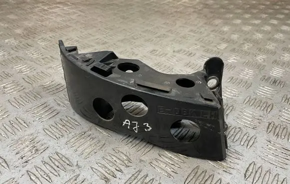 Subaru Outback Bumper support mounting bracket corner 