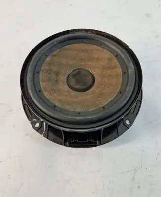 Volkswagen Scirocco Front door speaker 1K8035454