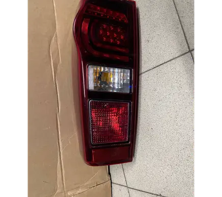 Isuzu D-Max Rear/tail lights 22018176