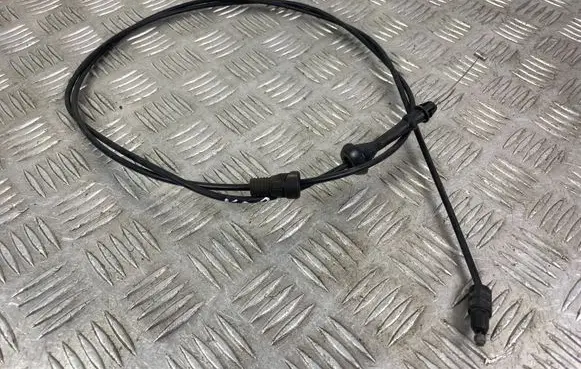 Engine bonnet/hood lock release cable