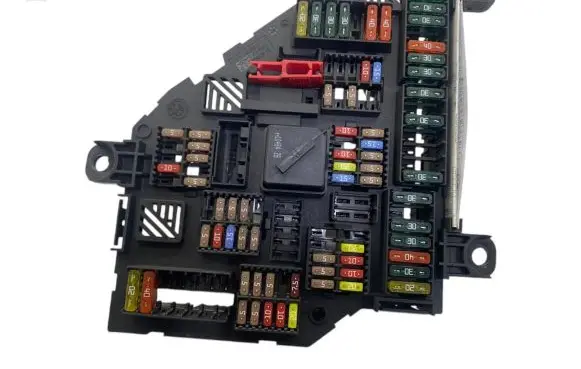 BMW 5 E60 E61 Fuse module 9234423