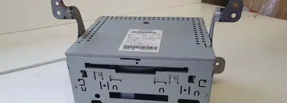 Mitsubishi Outlander Navigation unit CD/DVD player 