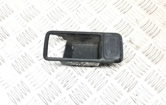 Ford Focus Front door window switch trim 3M51226A36