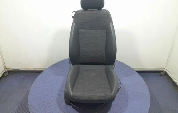 Opel Corsa E Front passenger seat