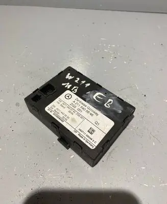 Mercedes-Benz E W211 Gateway control module A2115405645 A2115405745 A2114420000
