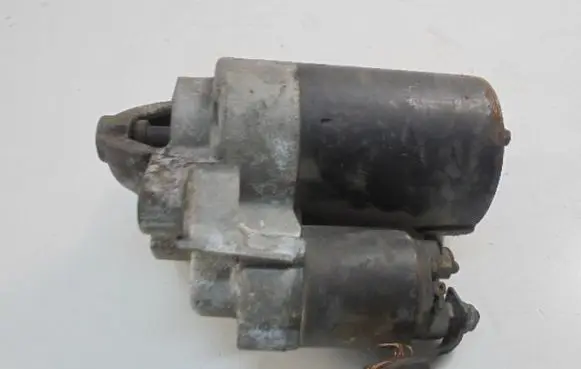Peugeot 307 CC Starter motor 