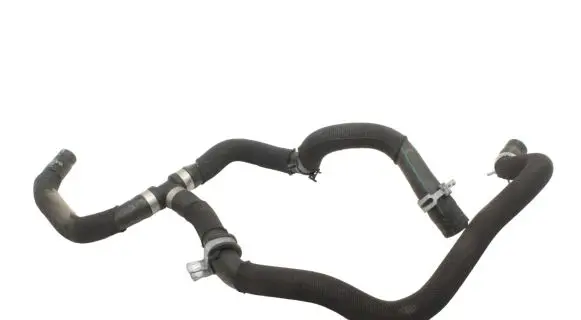 Volvo V40 Engine coolant pipe/hose 31474985