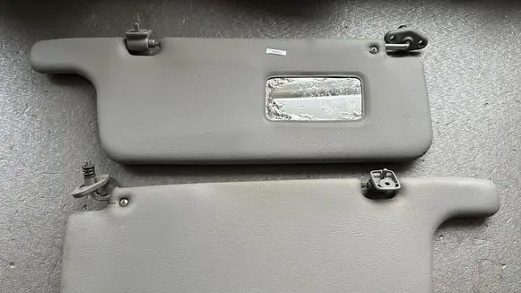 Nissan Patrol Y60 Sun visor 9640006J01 9640122J01