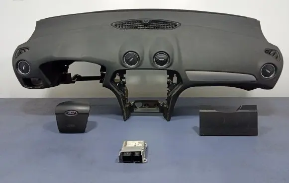 Ford Mondeo MK IV Dashboard 7S71A04310AJW