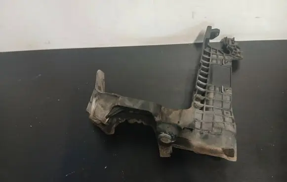 Volvo V70 Battery bracket 30760952 6G9N10724FF