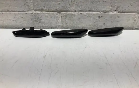 BMW 3 E90 E91 Front fender indicator light 