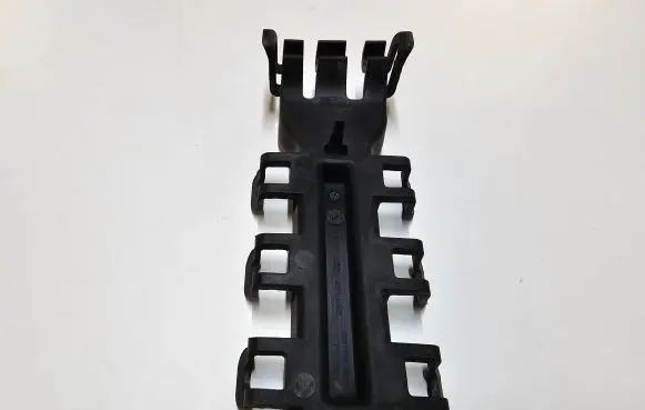 Ford Mustang VI Intercooler air guide/duct channel JR3B8472AB