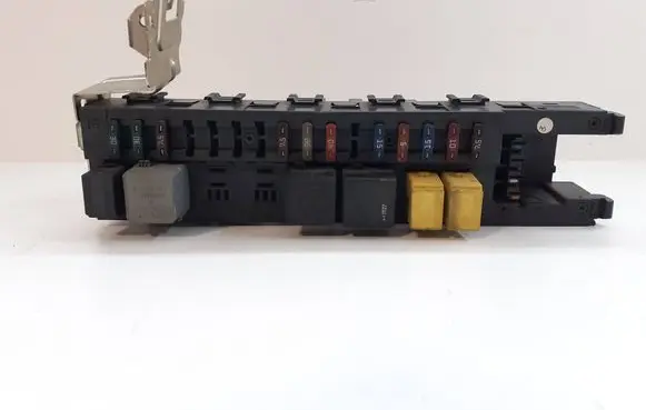 Mercedes-Benz C W203 Comfort/convenience module 2035450701 5DK00797420