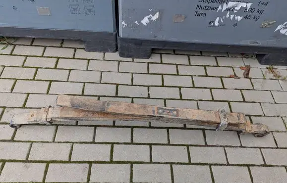 Mitsubishi L200 Rear leaf spring 